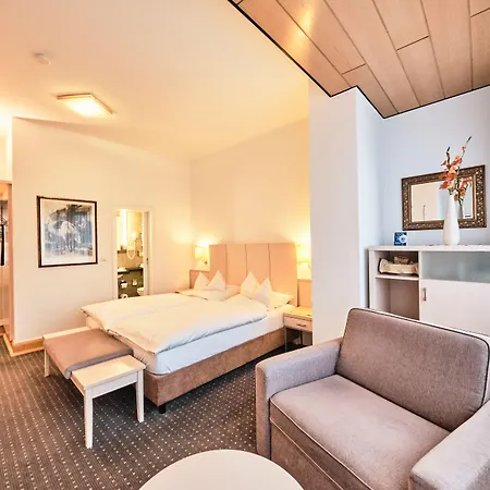 Haus Berlin Hotel 3*
