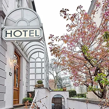 Haus Berlin 3* Bonn