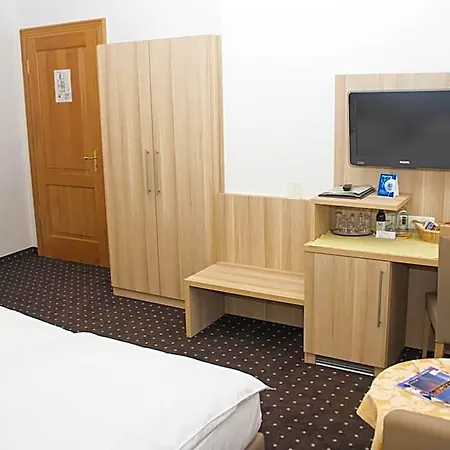 Haus Berlin 3*