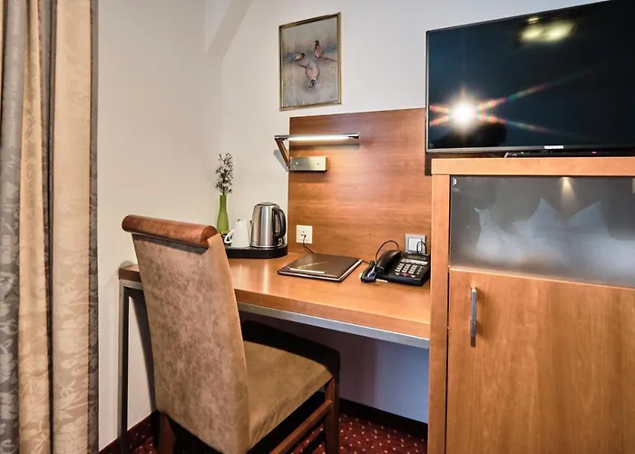 Haus Berlin Otel Bonn